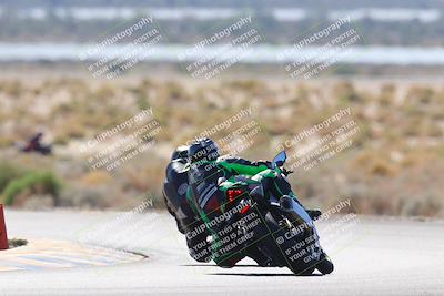 media/Nov-06-2022-SoCal Trackdays (Sun) [[208d2ccc26]]/Turn 7 Set 1 (1050am)/